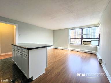 Main picture of Wellington Place Apartments