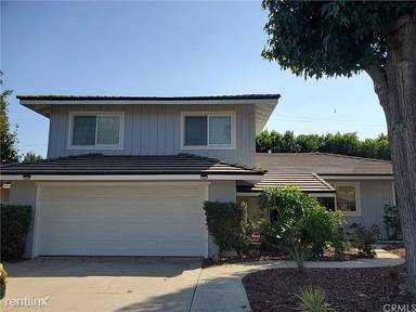 Main picture of 18 W Rodell Pl