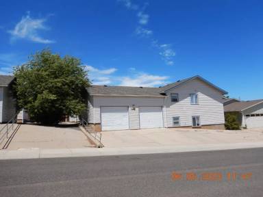Main picture of 1166 N 19th St