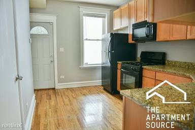 Main picture of 1236 W Oakdale Ave