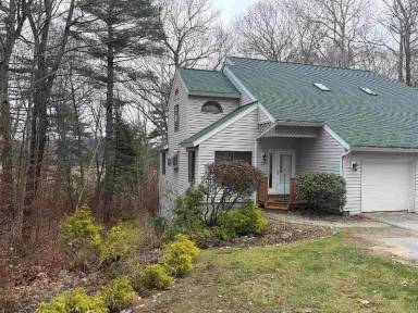 Main picture of 17 Bayberry Dr