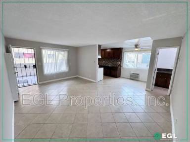 Main picture of 1125 N Madison Ave