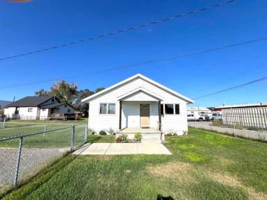 Main picture of 4 N Morton Ave