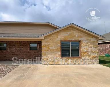 Main picture of 829 Laila Ln