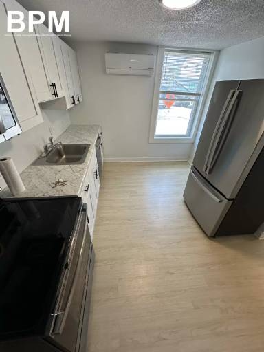 Main picture of 124 Felton St