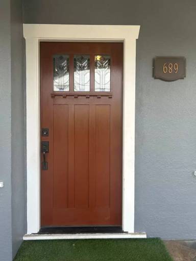Main picture of 689 Grove Way