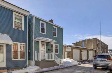 Main picture of 407 Short Canal St