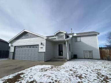 Main picture of 5001 Sunny Hill Dr
