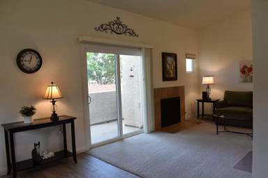 Main picture of 908 Sea Cliff Way
