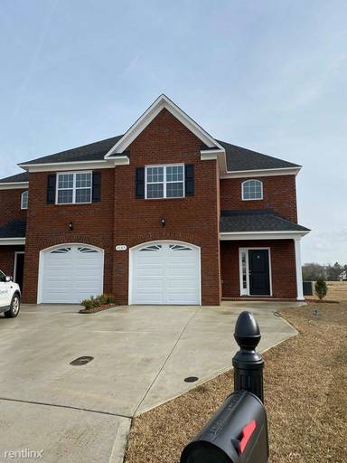 Main picture of 2105 Remington Ct