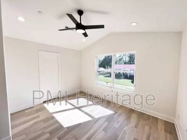 Main picture of 608 N 6th St