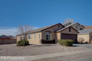 Main picture of 2837 Cabernet St SW