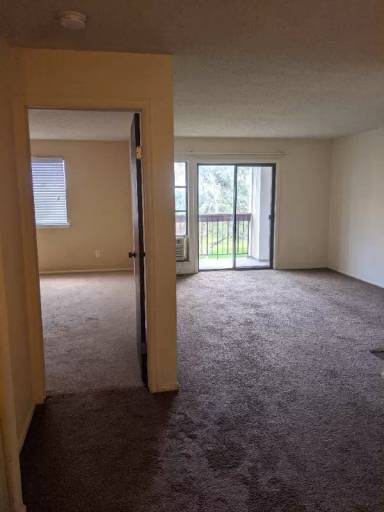 Main picture of 8470 Decatur St
