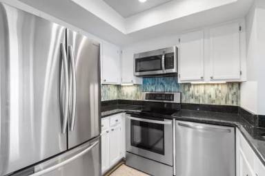 Main picture of 235 6th St NW