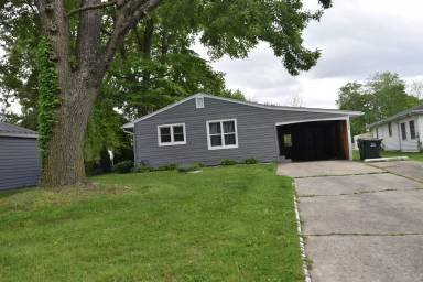 Main picture of 334 W Staat St