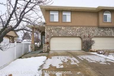 Main picture of 258 E Evergreen Pine Ln