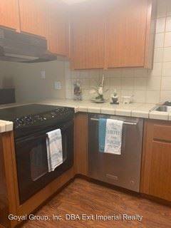 Main picture of 250 S Waterman Ave