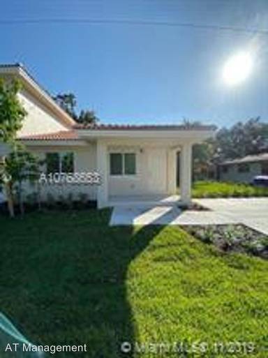 Main picture of 715 N 59th Ave