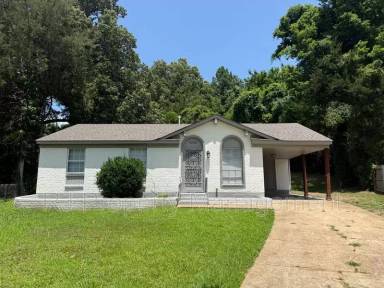Main picture of 4200 Clydesdale Dr
