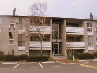 Main picture of 5604 Bloomfield Dr