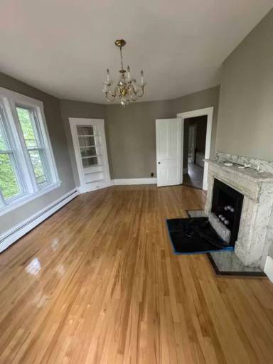 Main picture of 52 S Quinsigamond Ave