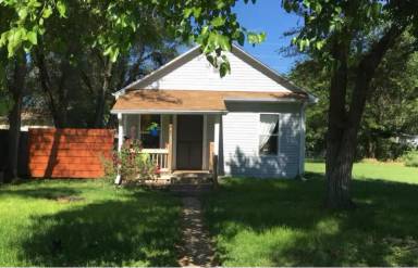 Main picture of 1305 N 4th St