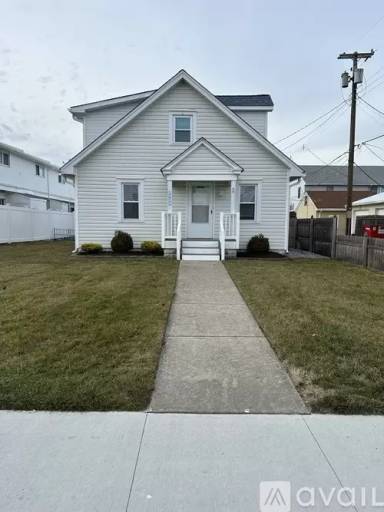 Main picture of 3313 W Brigantine Ave