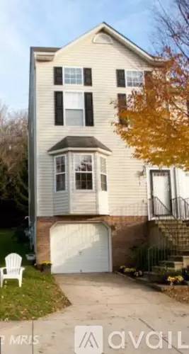 Main picture of 389 Juliet Ln