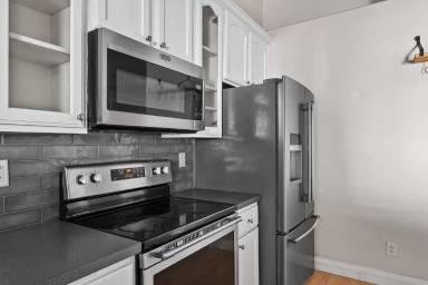 Main picture of 3854 S Mitchell Cv