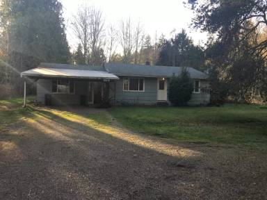 Main picture of 15019 Virginia Loop Rd NE