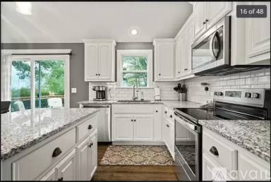 Main picture of 10006 Kelly Dr