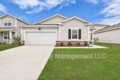 Main picture of 107 Firefly Cir