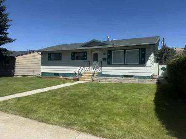 Main picture of 2108 Hayes St