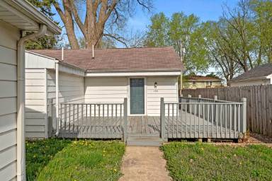 Main picture of 120 N 18th St