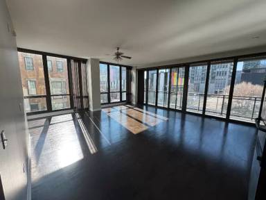 Main picture of 708 W Wayman St