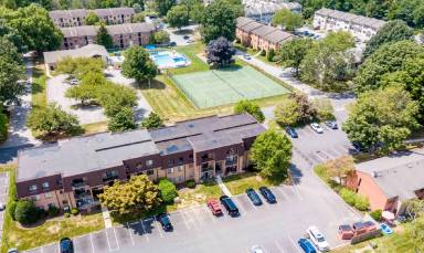 Main picture of 520 Valley Dr