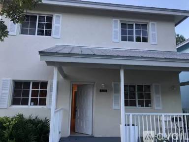 Main picture of 375 NW 19th St