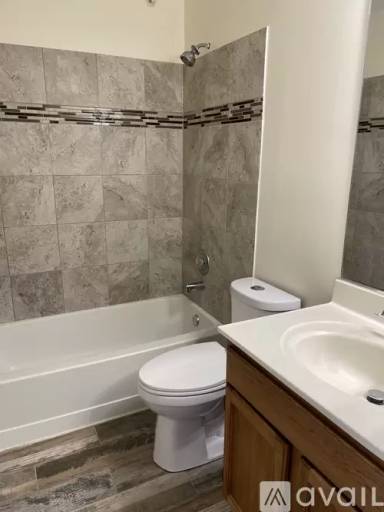 Main picture of 1118 E Addison Ave