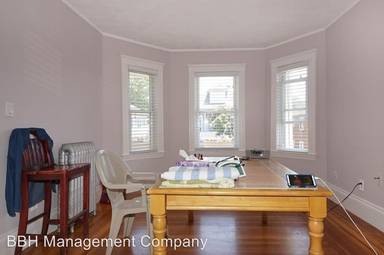 Main picture of 14 Indiana Ave