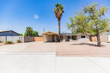 Main picture of 1620 S Hardy Dr