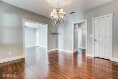 Main picture of 5818 Richmond Ave