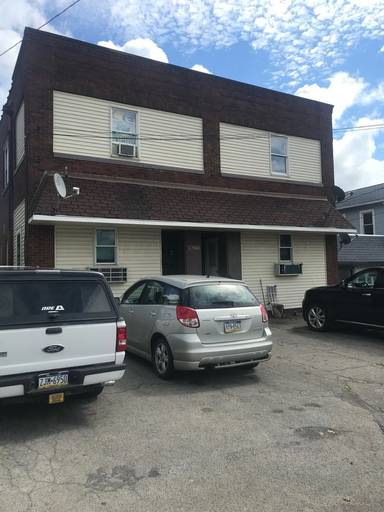 Main picture of 1706 Highland Ave