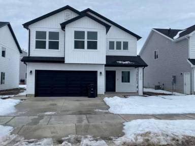 Main picture of 2150 S Creekside Dr