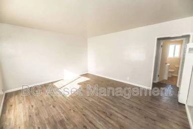 Main picture of 22815 Grand St