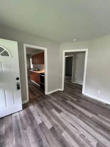 Main picture of 5 Hall St