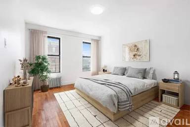 Main picture of 446 3rd Ave