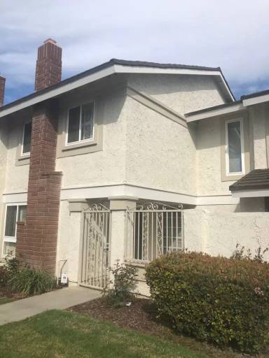 Main picture of 14375 Baker St