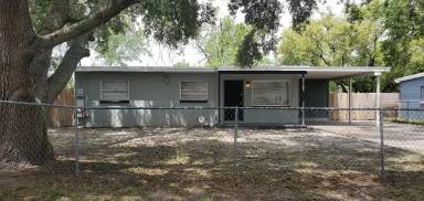 Main picture of 10906 N Annette Ave