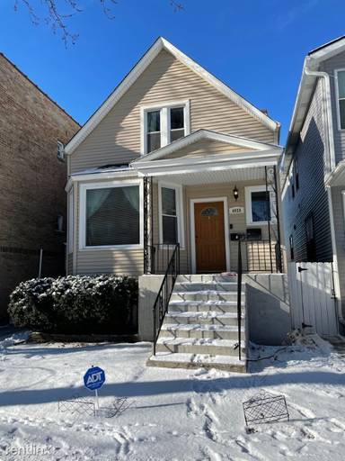 Main picture of 4020 N Troy St