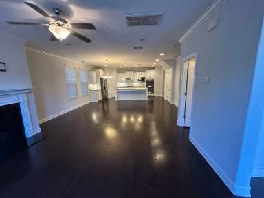 Main picture of 326 Cornelius Way